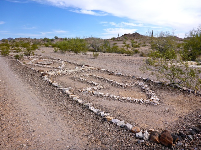 Several designs on Sundad's main drag.