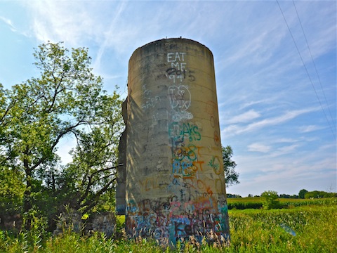 Graffiti on old silo near Horicon Marsh.