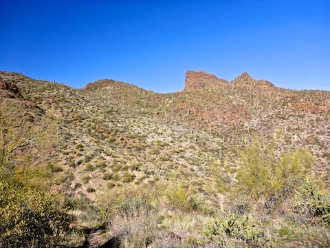 The red, wedge-shaped, Hill 2992 is a great landmark, but Hermit Trail heads for the second saddle, on the left.