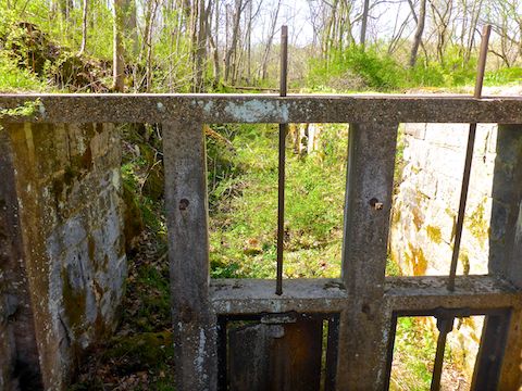 Unnumbered inlet lock. (There was no marker or historical sign.) Inlet locks allow Potomac River water into the C&O Canal to maintain even flow.