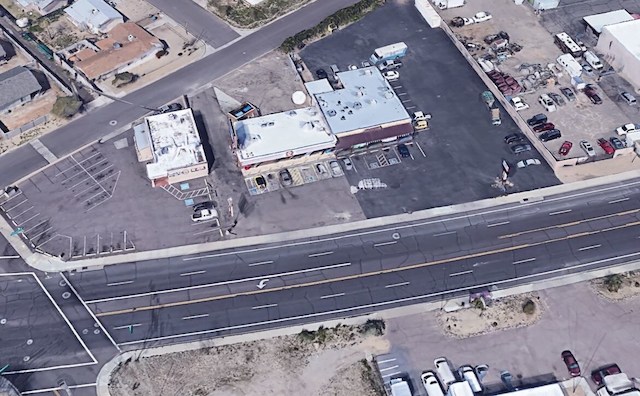 Circle K at 10612 N. Cave Creek Rd. Peoria Ave. on the left; 14th St. in back. One of Sunnyslope's many bodyshops / used car dealers upper right.
