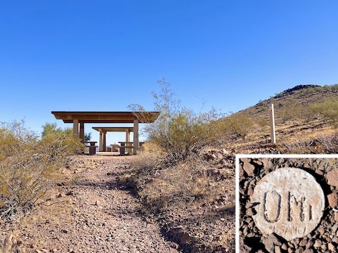 The only real shade on Coachwhip Trail is provided by these two cabanas, 2.0 miles into my hike. Left to the pedestrian bridge over 59th Ave.; right to hike Arrowhead Point Trail counter-clockwise from mile marker 0.