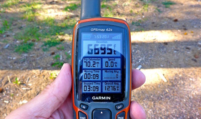 Crappy Garmin 62S shows 70 miles nine seconds into my hike.