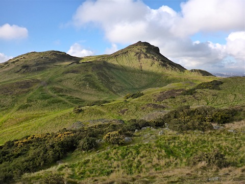 Looking from Whinny Hill towards Arthur's Seat.