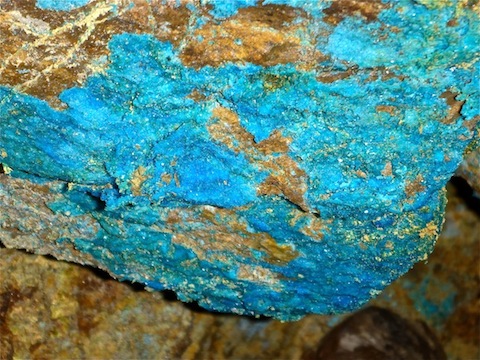 Amazing blue azurite!