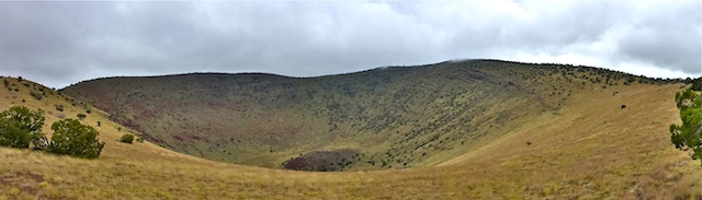 Colton Crater: It may not look like it, but that is an 800 ft. climb to the right.