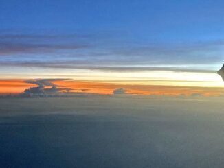 Stunning sunset over the Java Sea, on our Singapore Airlines flight to Surabaya.