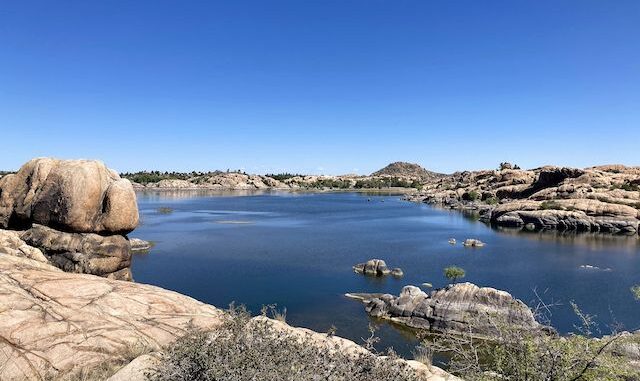 Prescott Circle Trail: Willow Creek. The striations on the small islands reminded me of Historic Blue Forest Trail, in the Petrified Forest.